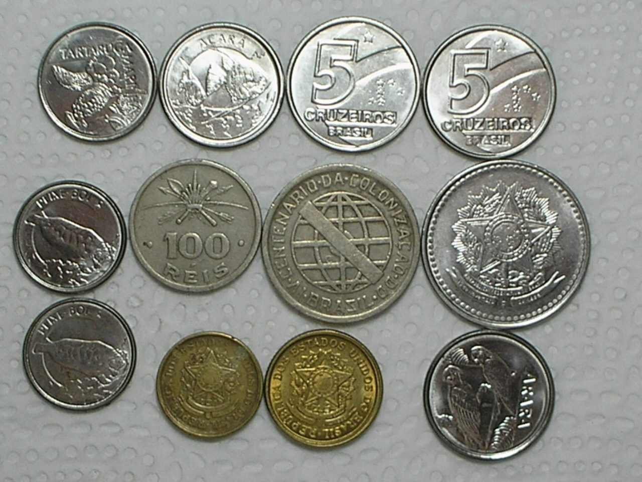| Casa do Colecionador 100 / 200 Réis - 1932 Vicentina + 10 moedas diversas Mbc/S/Fc / Cod. 160.3