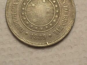 100 Réis - 1889 / Variante: 9 com rabicho ligando a borda / Repúbllica / Mbs / Cod. 870.2