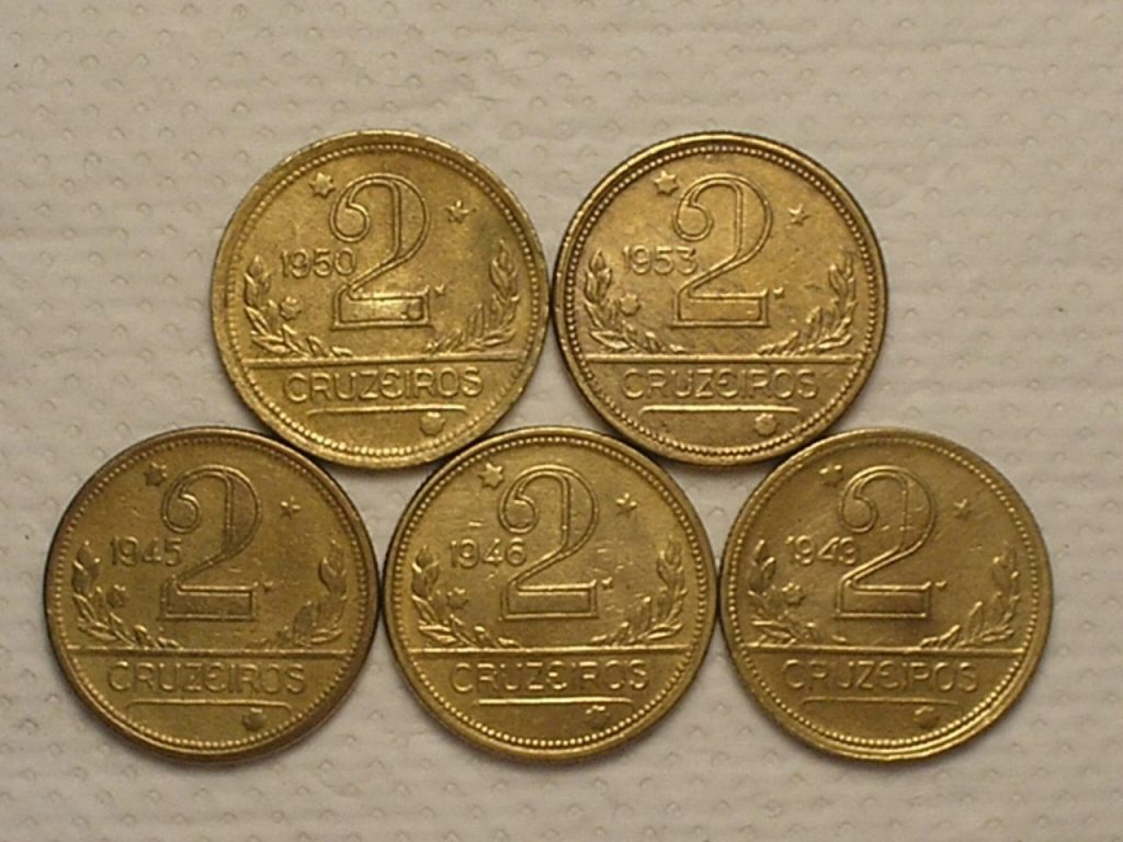 2 Cruzeiros - 1945/1946/1949/1950/1953 - Mapa / Bz/al / cod. 150.3