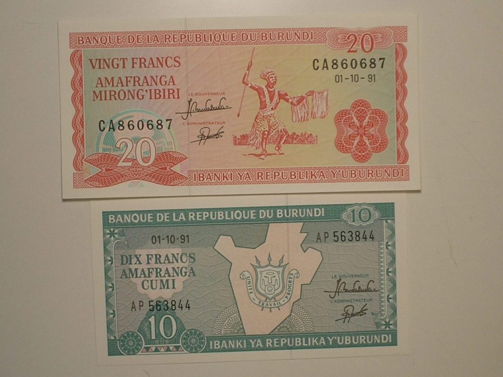 Burundi) 10 / 20 Francs - 1991 / Flor de Estampa / ce02