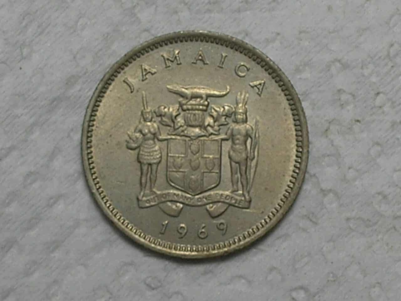 Jamaica) 5 Cents - 1969 / NiI / Flor de Cunho