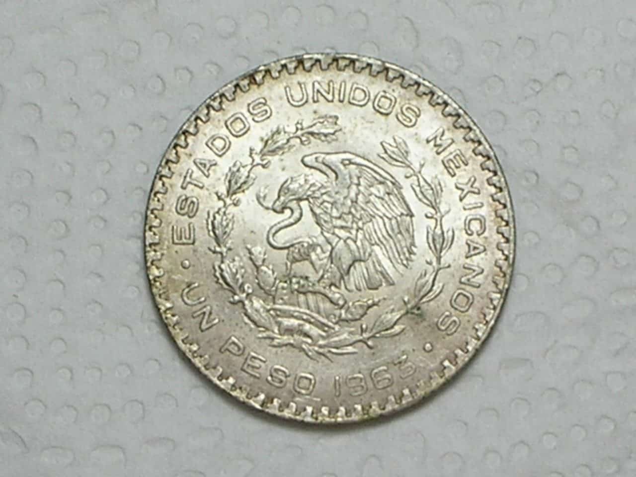 México) 1 Peso - 1963 = Morelos / Data Escassa / Raro no Estado S/Fc - Prata / Cod. 240