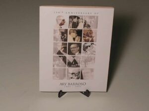 Estojo - Centenário Ary Barroso) 2 Reais - 2003 - Prata Proof / Com Tripé da casa da Moeda do Brasil