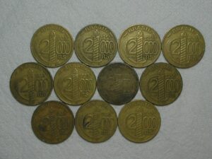 11 Moedas 2.000 Réis - 1938 / Caxias - poliginal / Bz/al / cod. m