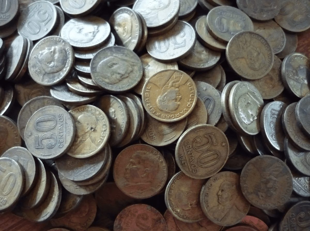 5KG. DE MOEDAS DE 50 CENTAVOS PARA FAZER ALIANÇA.