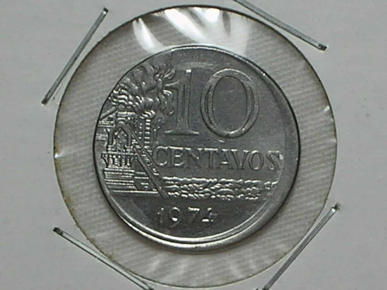 Boné ou Cunho deslocado) Flor De Cunho) 10 Centavos - 1974 / Niquel / cod. 1007