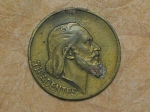 Medalha Tiradentes - 1954 / Eleger os Patriotas derrotar os integralistas