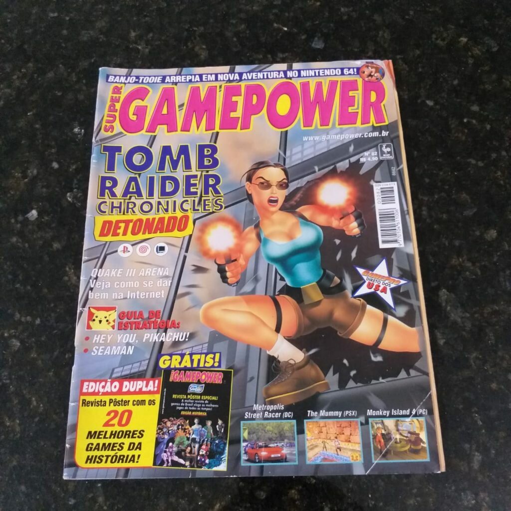 Super Game Power Nº 82 - Capa Tomb Raider Chronicles - Janeiro 2001 (Revista)