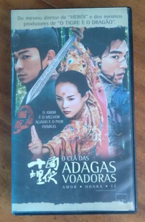 Fita VHS Clã das Adagas Voadoras/ dublada amor honra e fé.