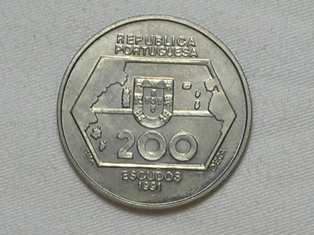 Portugal) 200 Escudos - 1991 / Navegação para o Ocidente / Ni / Flor de Cunho / m30.2