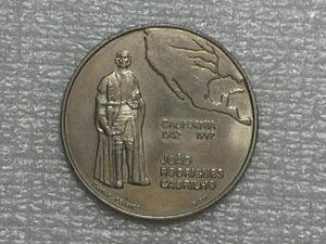 (Portugal) 200 Escudos - 1992 / "Descoberta da California" / Flor de Cunho