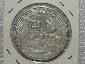 (Portugal) 200 Escudos - 1994 / "D. Henrique o Navegador" / Flor de Cunho