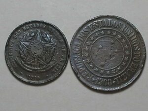 Duas moedas 20 Réis - 1910 e 40 Réis - 1908 / Bronze - Mbc