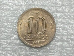 Flor de cunho >> 10 Centavos 1942 - Roseada / 1946 - Getúlio