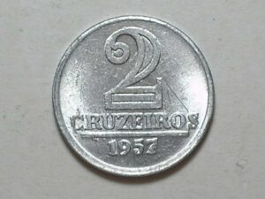 2 Cruzeiros - 1957 / Primeira da Série / Flor de cunho / Data escassa