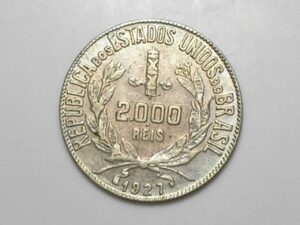 2.000 Réis - 1927 / Mocinha / Prata / Data escassa