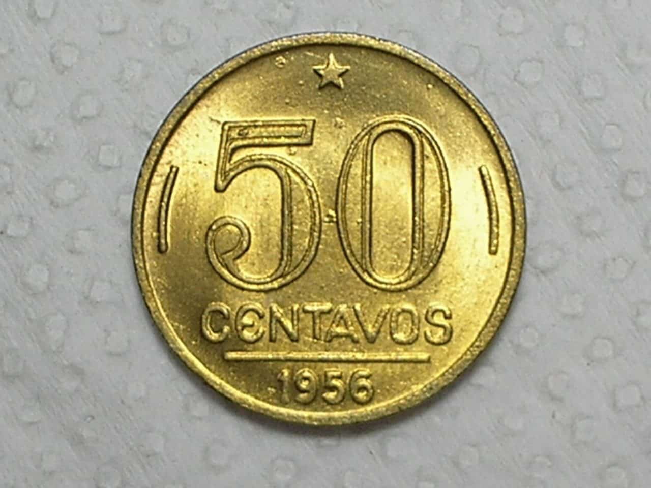50 Centavos - 1956 / Variante ponto entre 50 e na face / Flor de cunho / m180.2