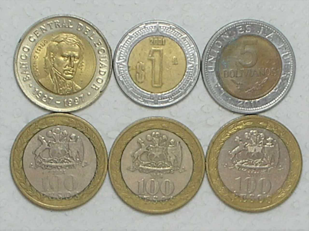 6 Moedas Bimetais) Chile - 100 Pesos - 2004/2006/2010 + Ecuador 1.000 Sucres - 1997 + México 1 Peso 2001 + Bolivia 5 Boloivares - 2010