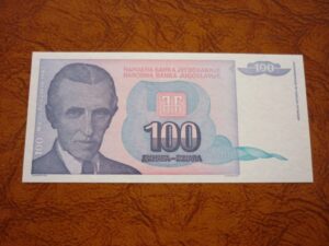 CÉDULA 100 DINARES YUGOSLAVIA FE.