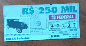 Loteria Federal 4915 / Série Correios 2014 / Ford Modelo T 1927