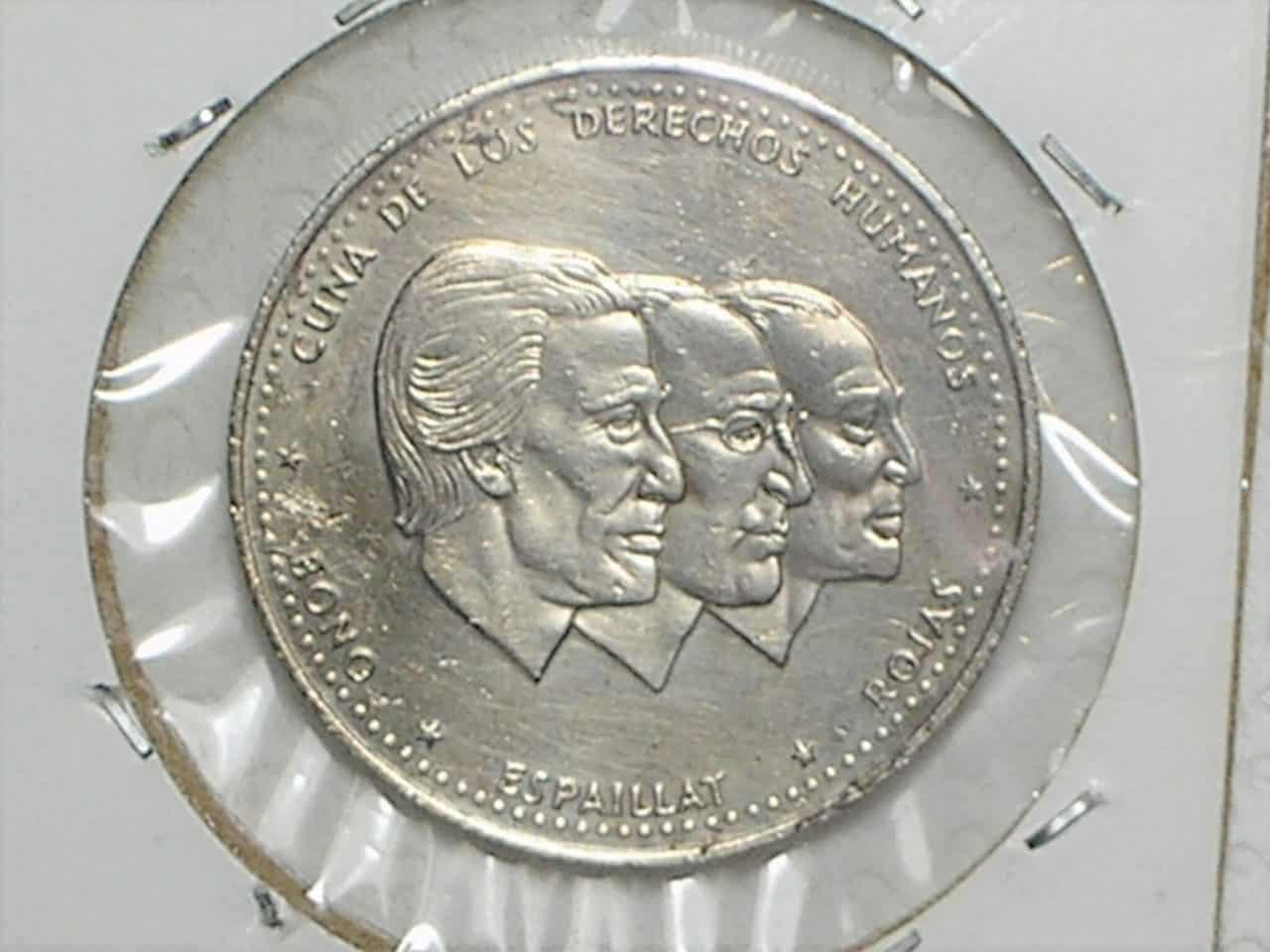 Republica Dominicana) 1/2 Peso - 1986 / Prata / Humam Rights / m300