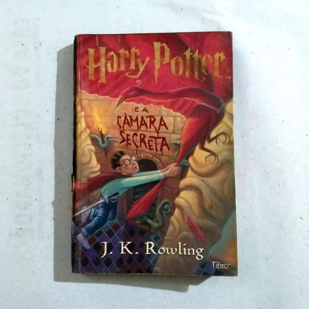 Harry Potter e a Câmara Secreta - Autor J. K. Rowling (Editora Rocco) 2000 (Livro)