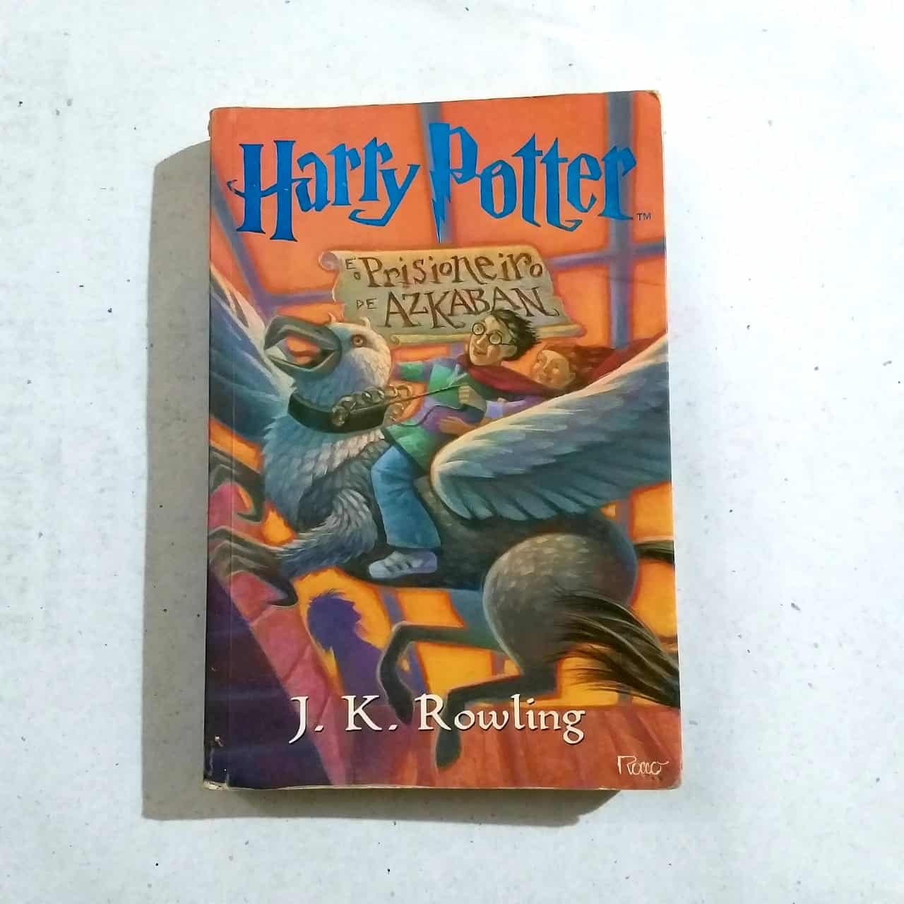 Harry Potter e o Prisioneiro de Azkaban - Autor J. K. Rowling (Editora Rocco) 2000 (Livro)