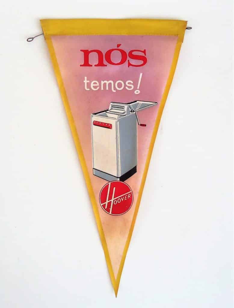 Flamula Antiga Maquina de Lavar Roupa Hoover - Anos 60