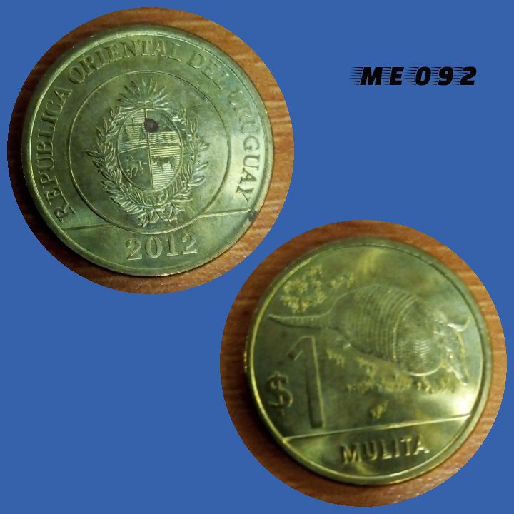 Moeda Uruguai 1 peso 2012 aço revestido latão 20mm - 3,52g ME092