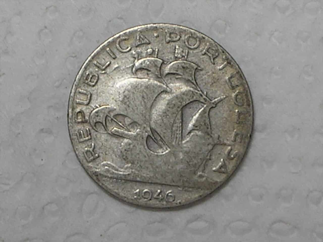 Portugal) 2-1/2 Escudos - 1946 / Prata / box16.1