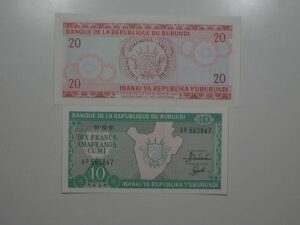 Burundi) 10 / 20 Francs - 1991 / Flor de Estampa / ce03