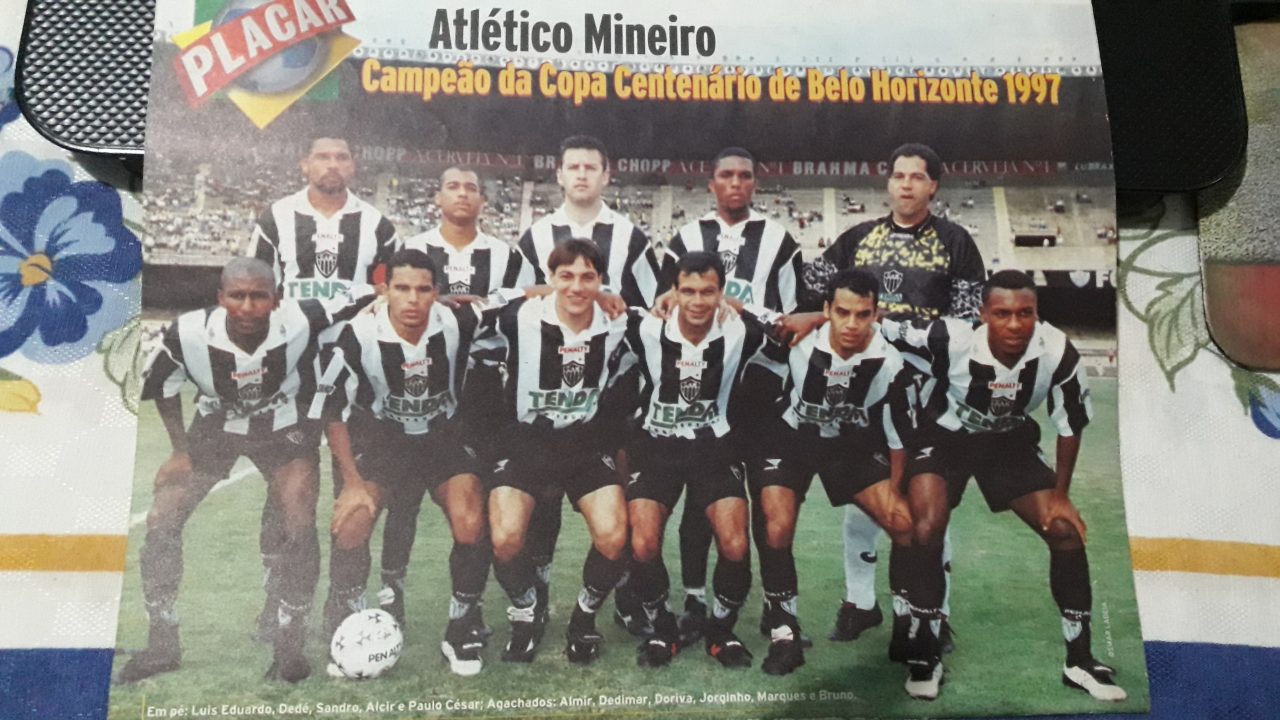 Pôster Placar Atlético MG Campeão da Copa Centenário de Belo Horizonte 1997 Pôster Placar Atlético MG Campeão da Copa Centenário de Belo Horizonte 1997