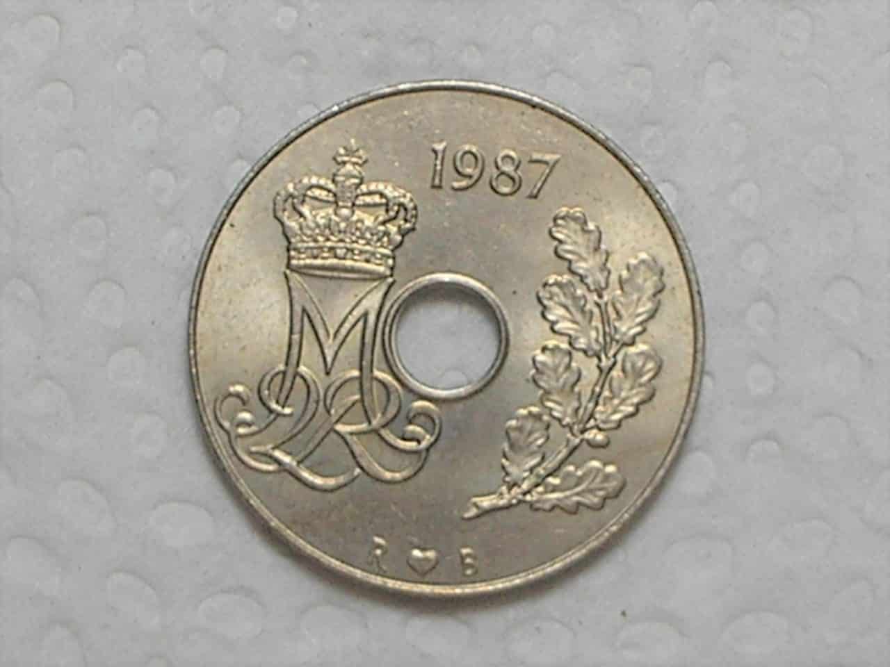 Dinamarca) 25 Ore - 1987 / Fc/ box19