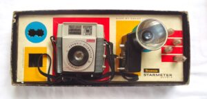 Camera Fotografica Vintage - Kodak Brownie Starmeter - Na Caixa - 1960