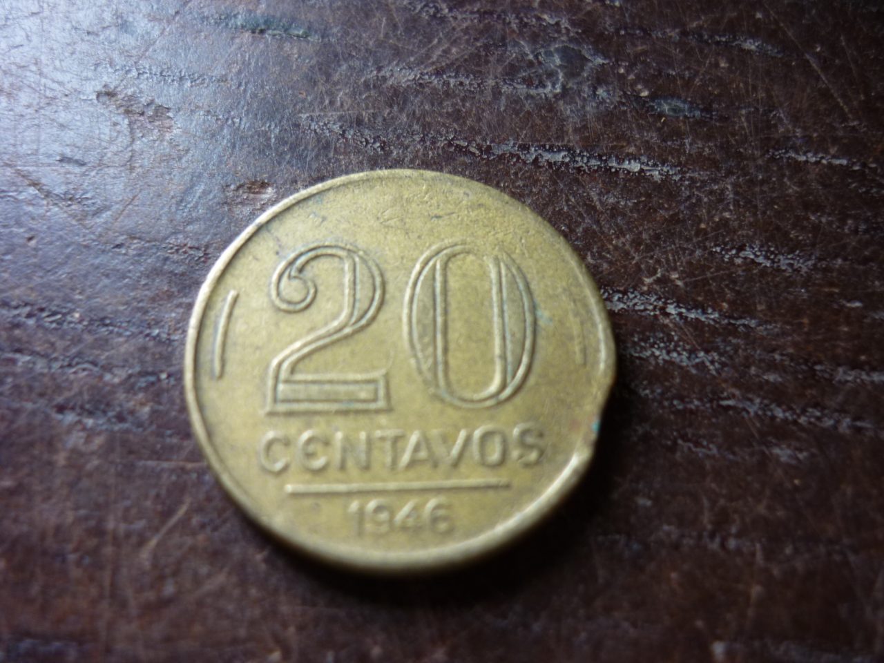 moedas com defeito 020 scaled Casa do Colecionador