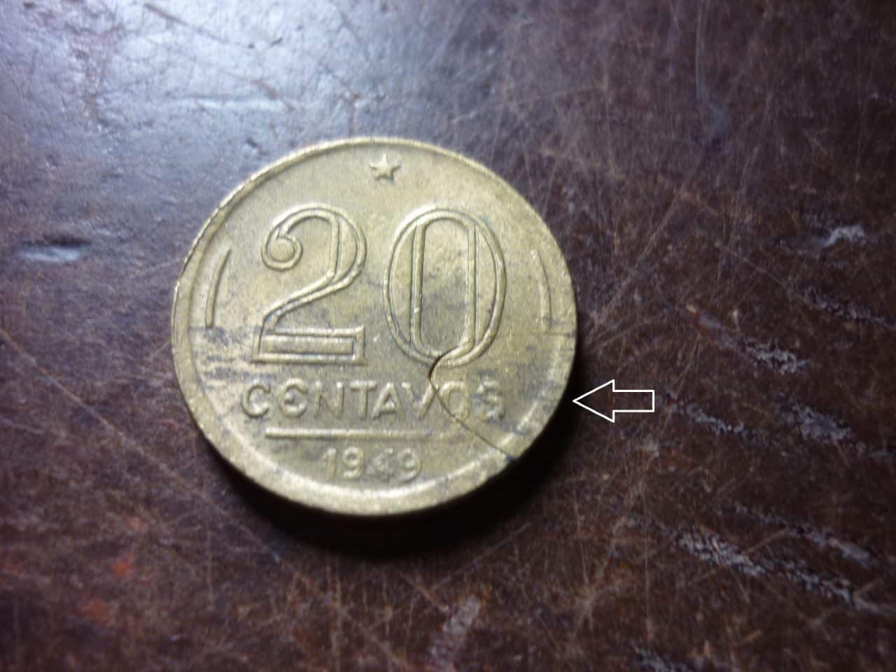 moedas com defeito 030 scaled Casa do Colecionador