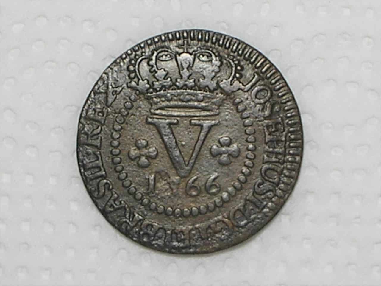 V Réis – 1762 Bahia / 38+2 Pérolas / Escassa / Colonia de D. Jose I / Cobre / Mbc/Soberba / box21