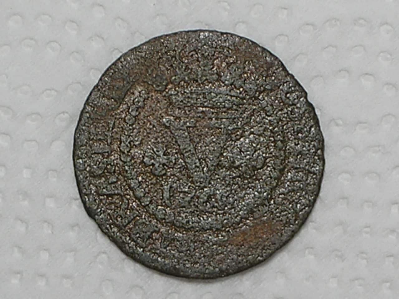 V Réis – 1768 - Bahia / 38 Pérolas / Colonia de D. Jose I / Cobre / Usada / box21