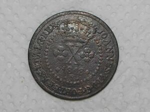 X Réis – 1818 Rio / 38 Perolas / Data entre cruzetas. / Reino Unido - D. João VI / Escassa / Cobre / Mbc / box22