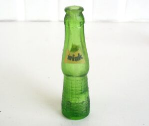 Garrafa Miniatura - Refrigerante Wink - Anos 70