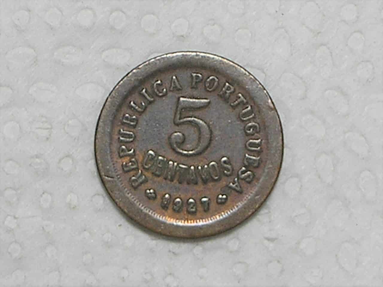 Portugal) 5 Centavos - 1927 / Bronze / m360