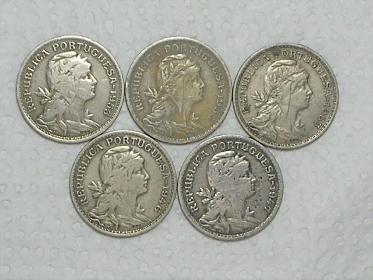 Portugal) 50 Centavos - 1946/1947/1953/1955/1963 / Ni / m360