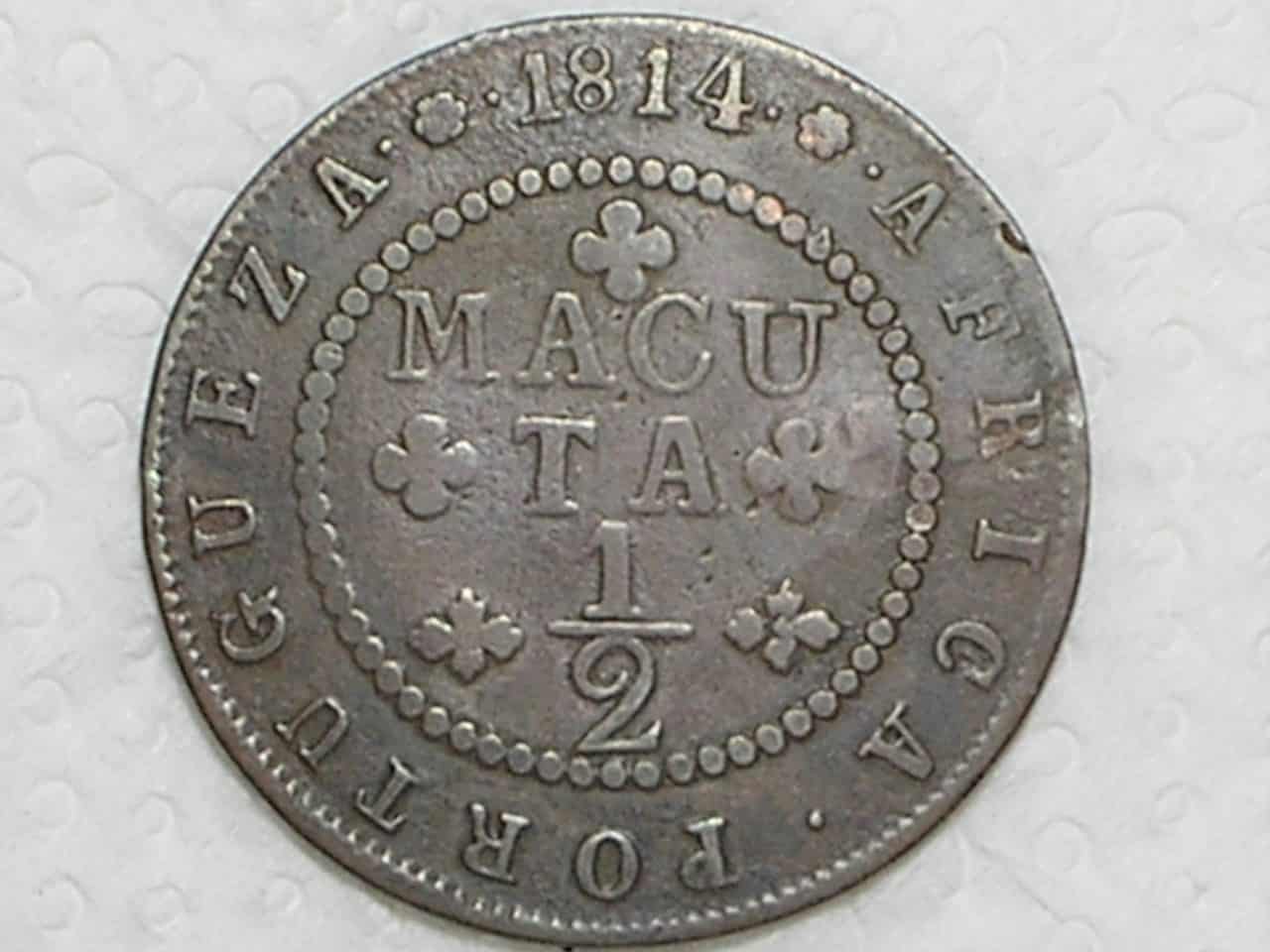 1/2 Makuta - 1814 / 62 Pérolas / Casa da Moeda do Rio para Angola / Colonia D. João P.Regente / Cobre / Escassa / Mbc / box21