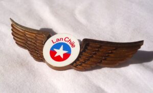 Antigo Brevet Lan Chile Em Plastico - Anos 80 - Aviação