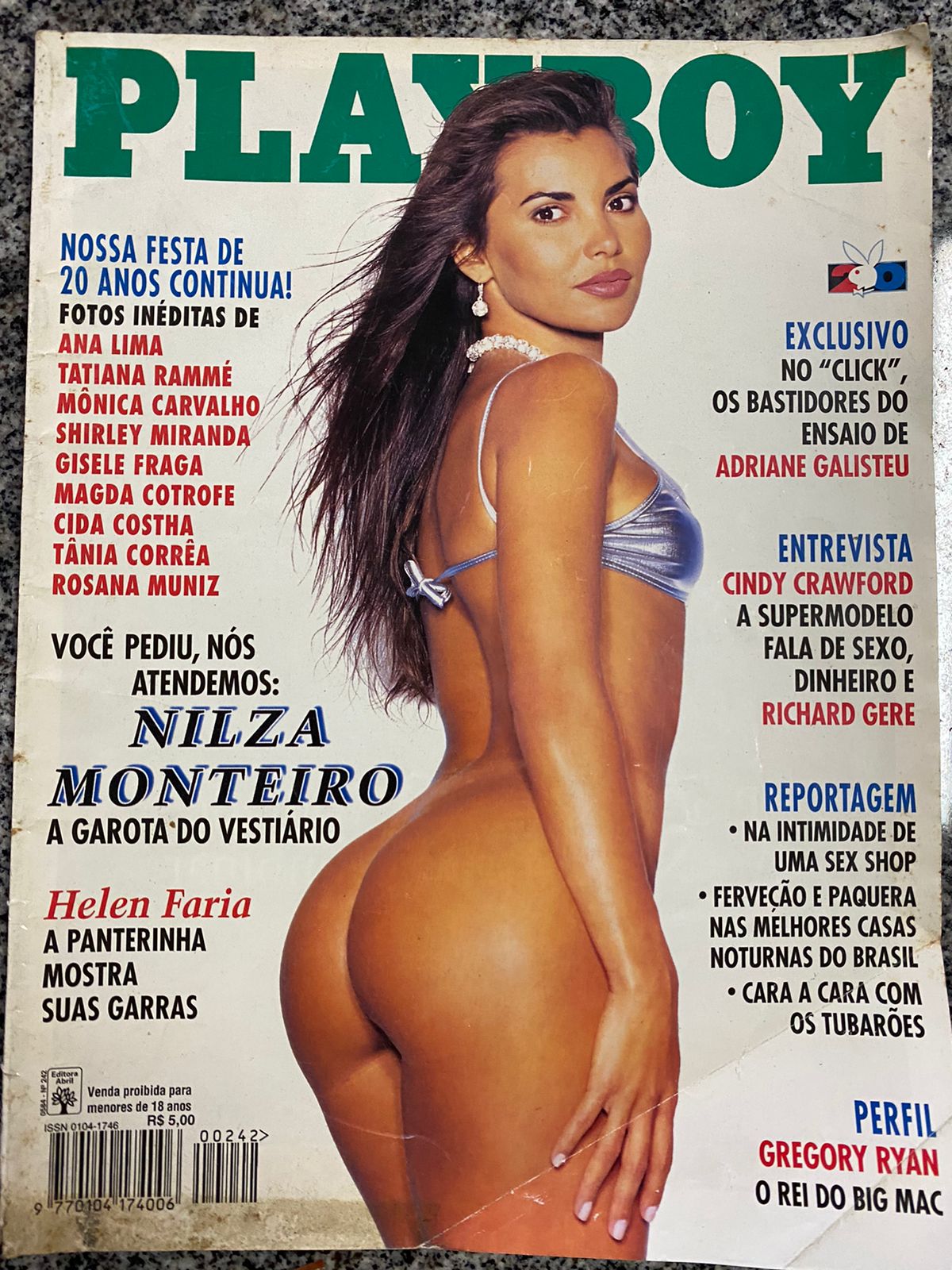 Natural de Monteiro, paraibana chega à capa da revista Sexy pronta