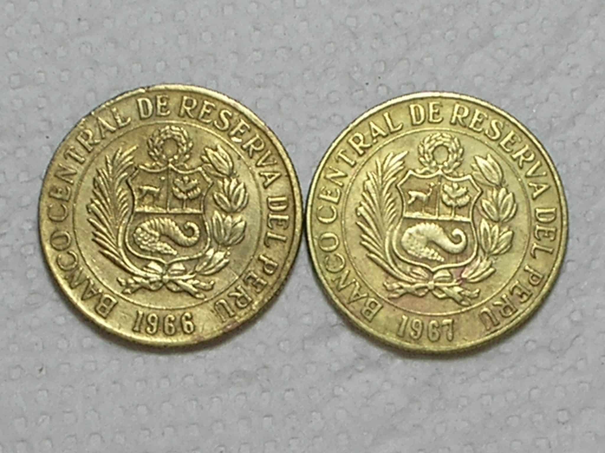 Peru) 1 Sol de Oro - 1966 / 1967 / Bz/al / box28