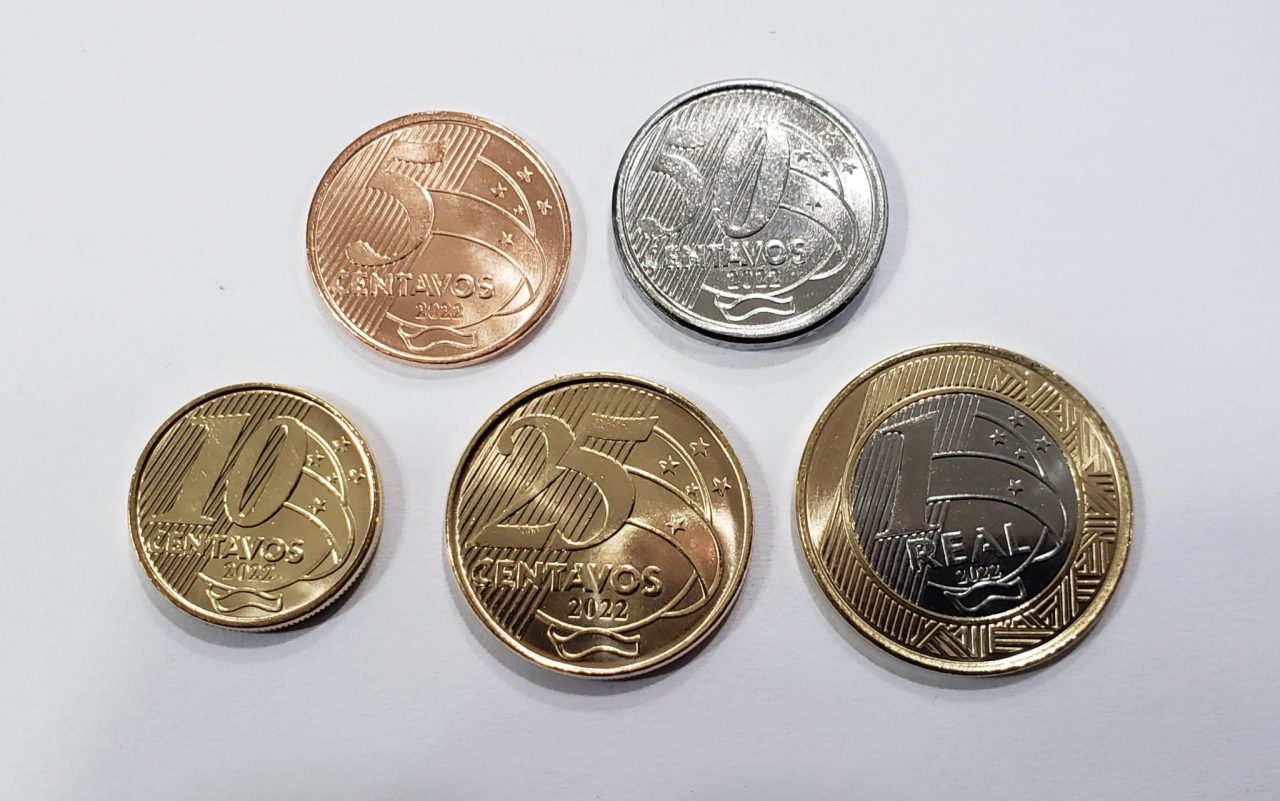 Kit completo 2022 com as 5 moedas Flor de cunho