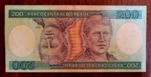 200 (Duzentos Cruzeiros) - Cédula C159 - MBC - Série AA 4404 (Ano 1984)
