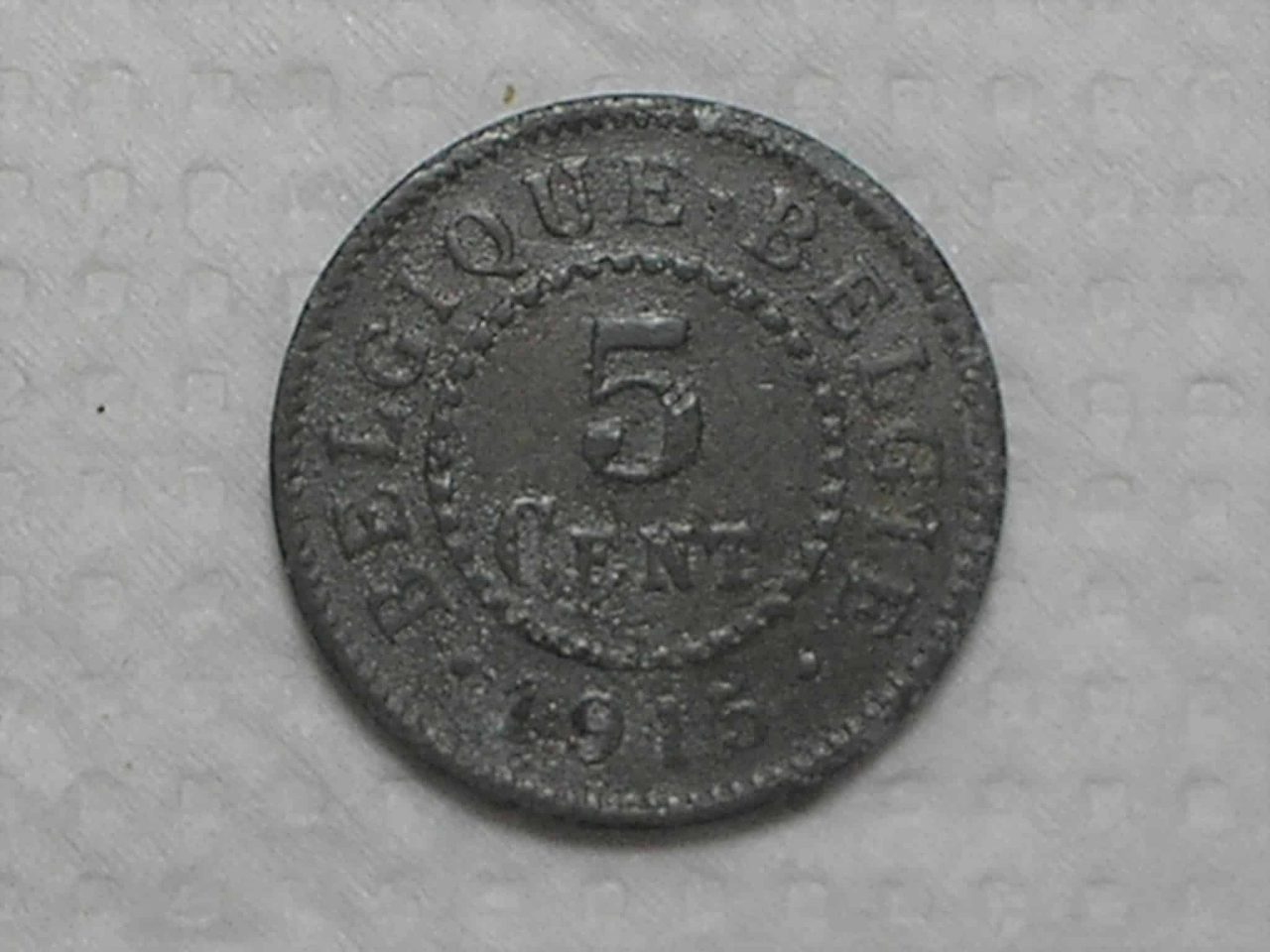 Belgica) 5 Cents - 1915 / 1ª Guerra / Zinco / box30