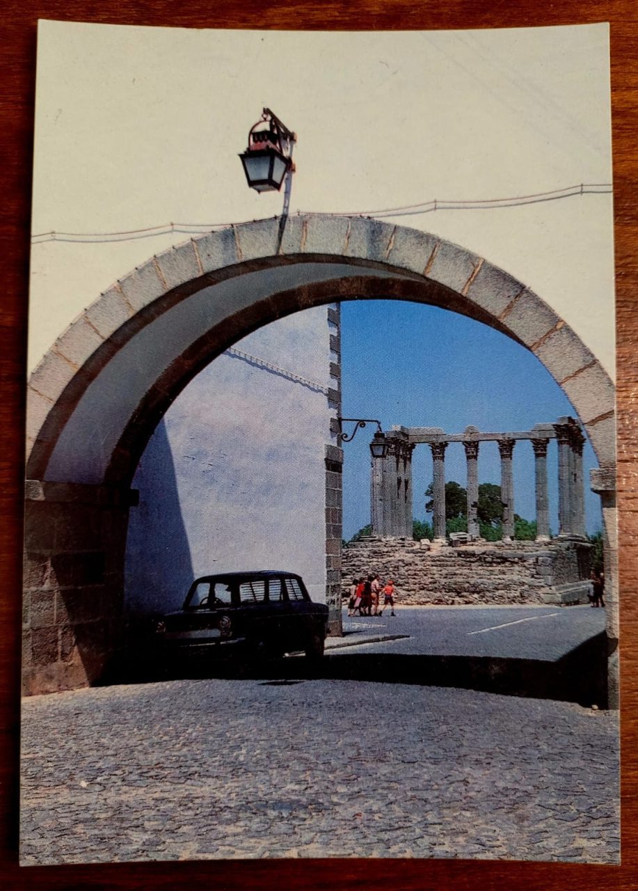 Cartão Postal Estrangeiro - Portugal (Évora) Patrimônio Mundial - Templo de Diana